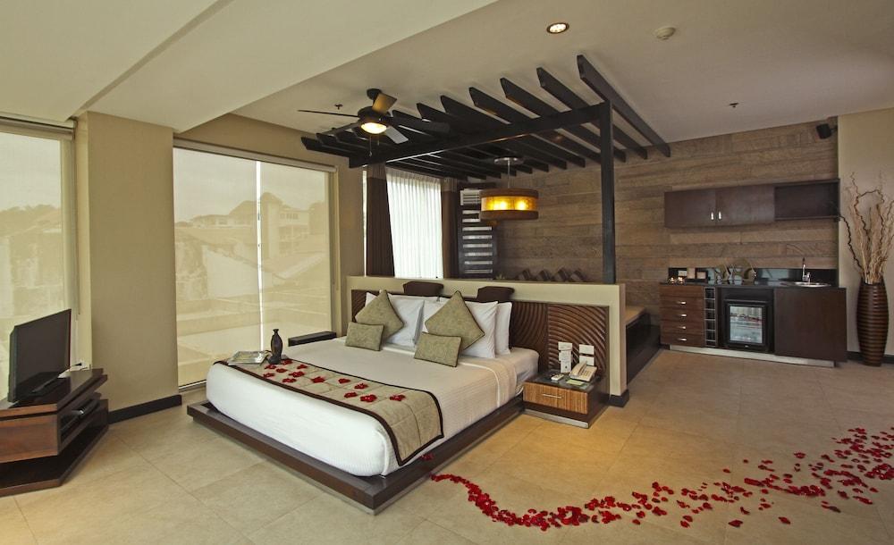 Two Seasons Boracay Resort Balabag  Экстерьер фото